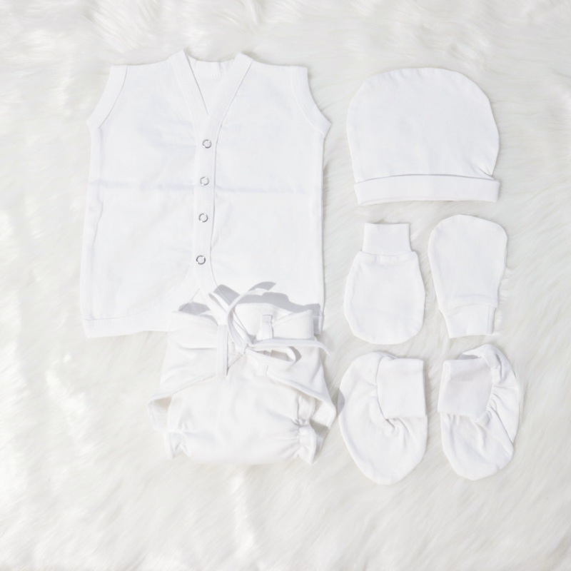 Basic Whites – Newborn Everyday Essentials