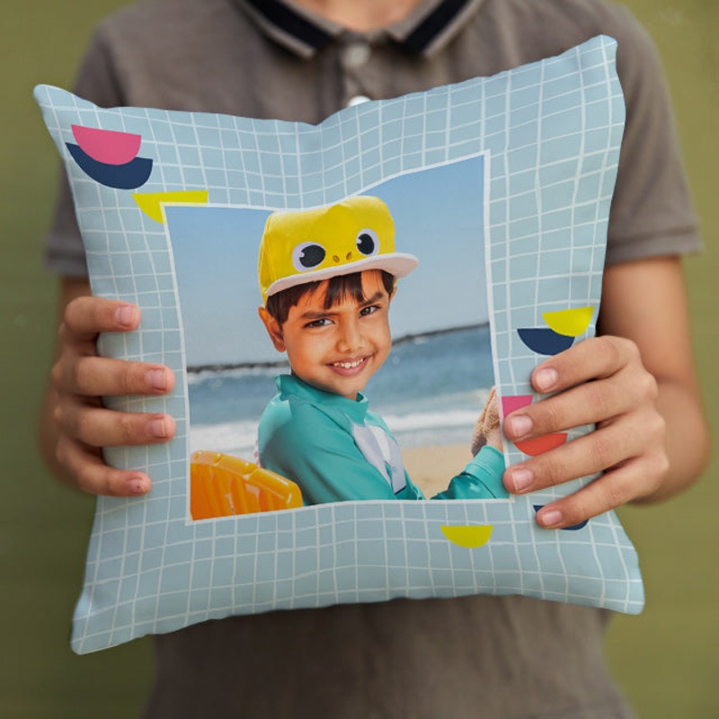 Personalised Photo Cushions – Pop Detail