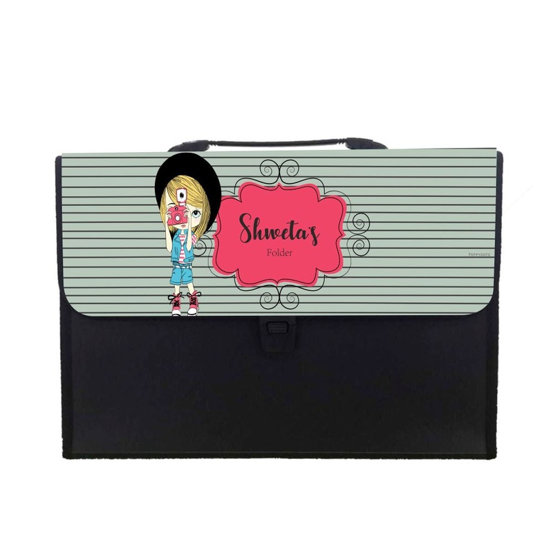Personalised Folder – Camera Girl
