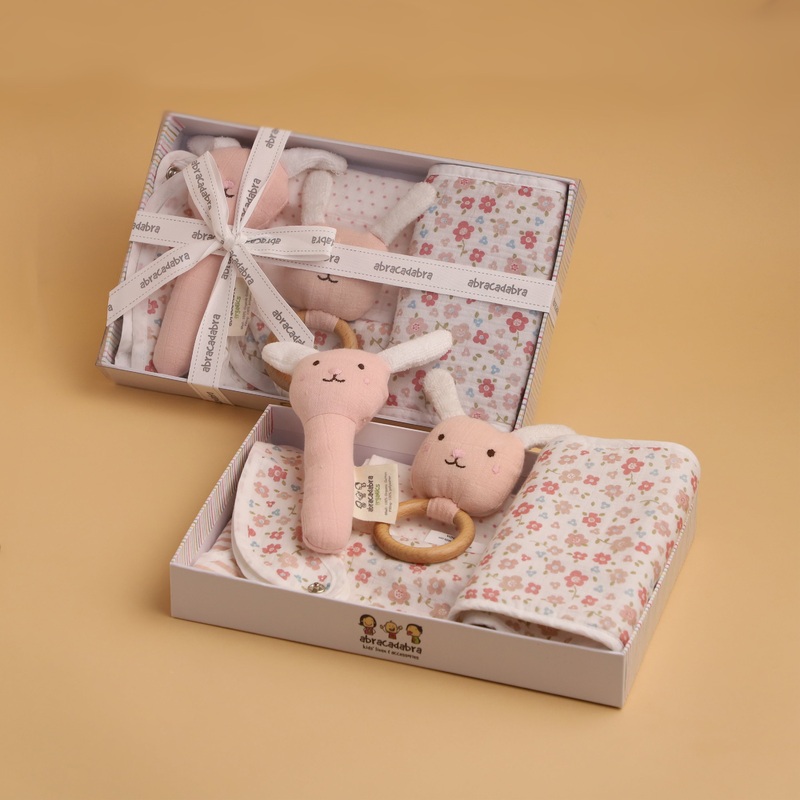 Abracadabra Feeding Essentials Gift Set – Girls