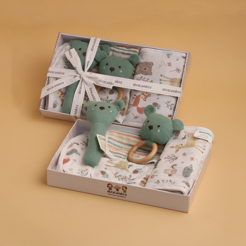 Abracadabra Feeding Essentials Gift Set – Unisex