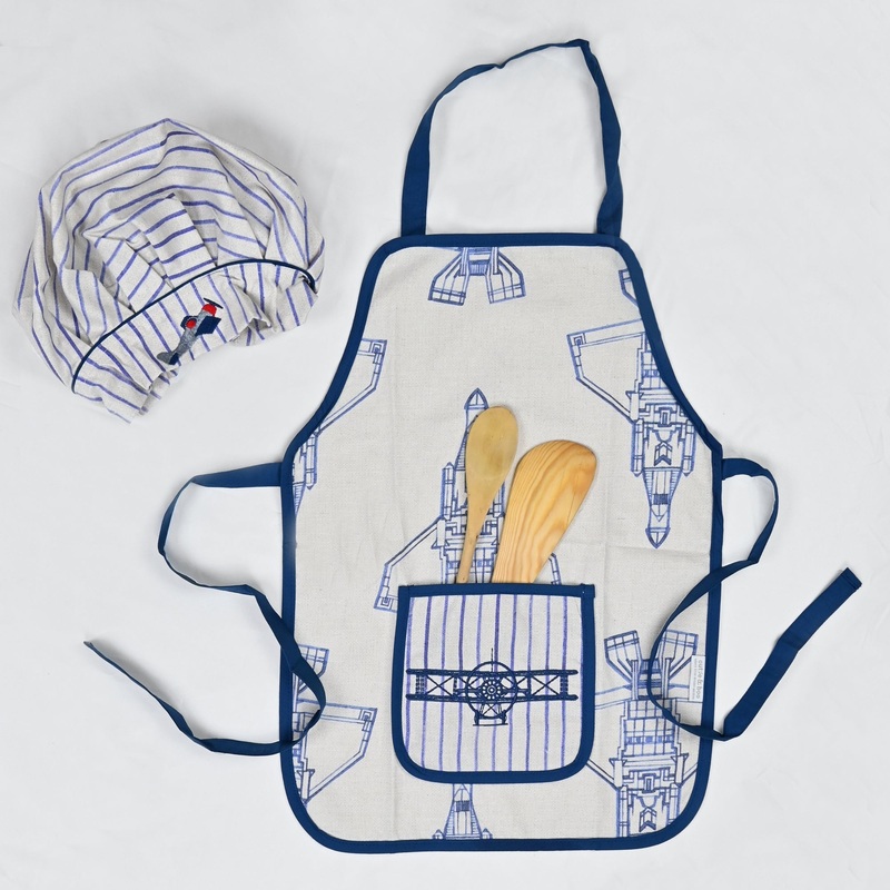 Fly Away With Me – Apron Set (Apron + Cap)