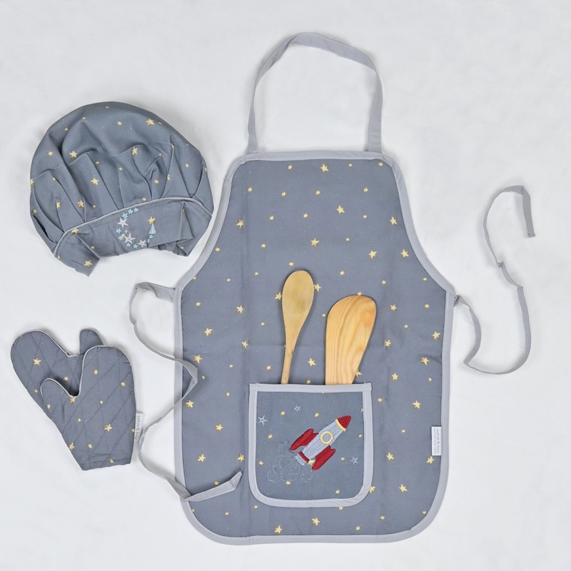 To The Moon & Back  – Apron Set (Apron + Cap + Glove)