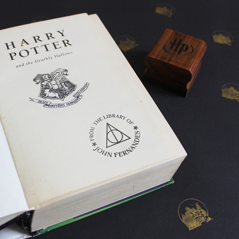 Official Harry Potter Personalised Wooden Text Stamp With Stamp Pad – Deathly Hallows