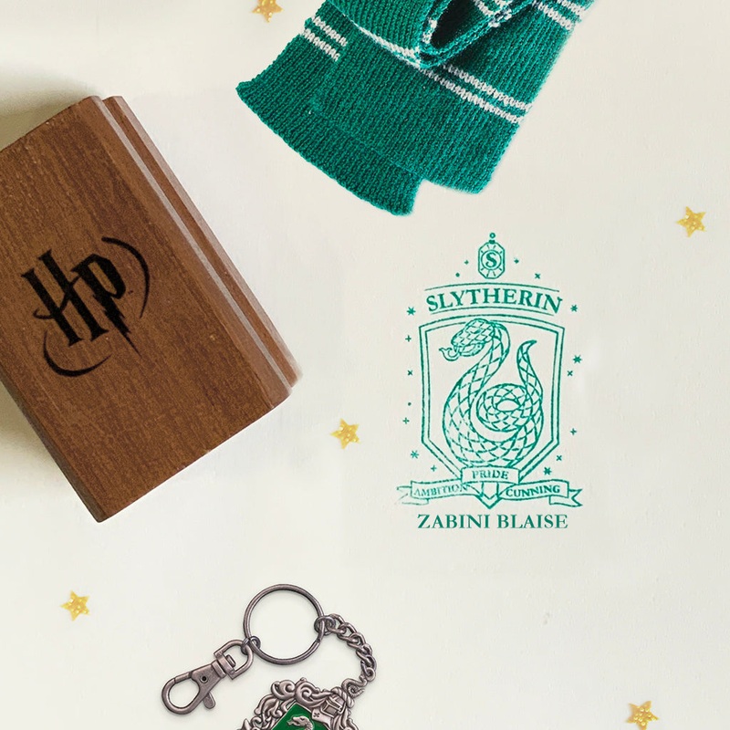 Official Harry Potter Personalised Wooden Text Stamp With Stamp Pad – Slytherin
