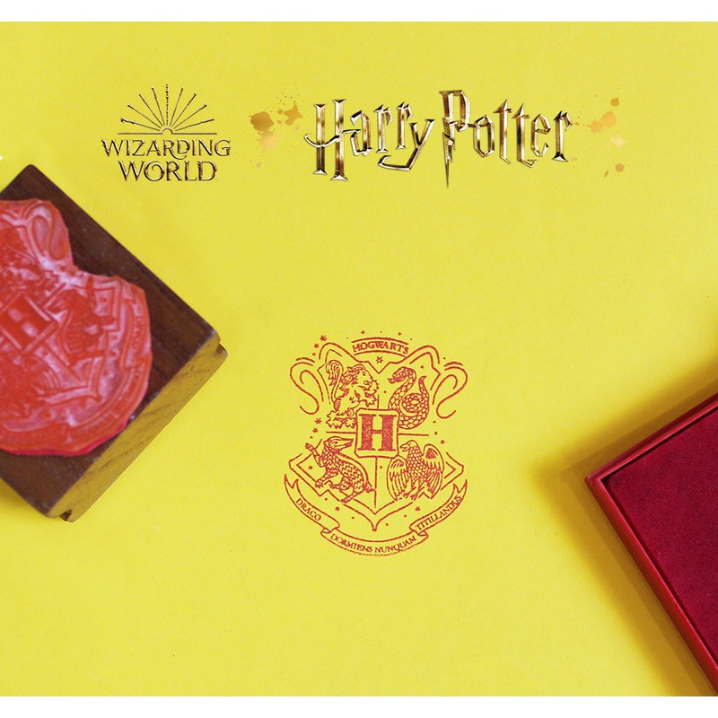 Official Harry Potter Wooden Text Stamp With Stamp Pad – Hogwarts