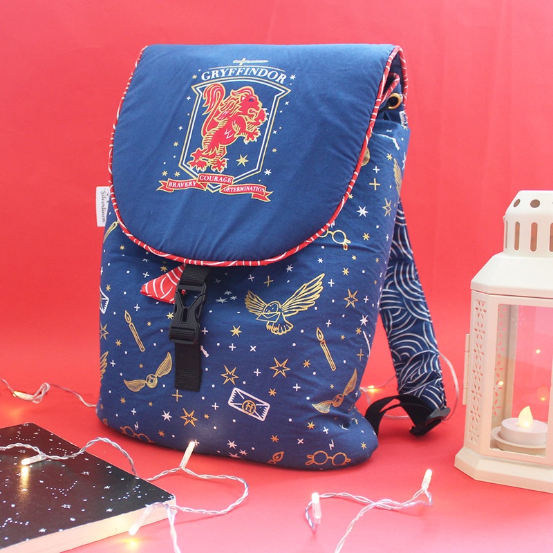 Official Warner Bros Harry Potter Causal Backpack – Gryffindor