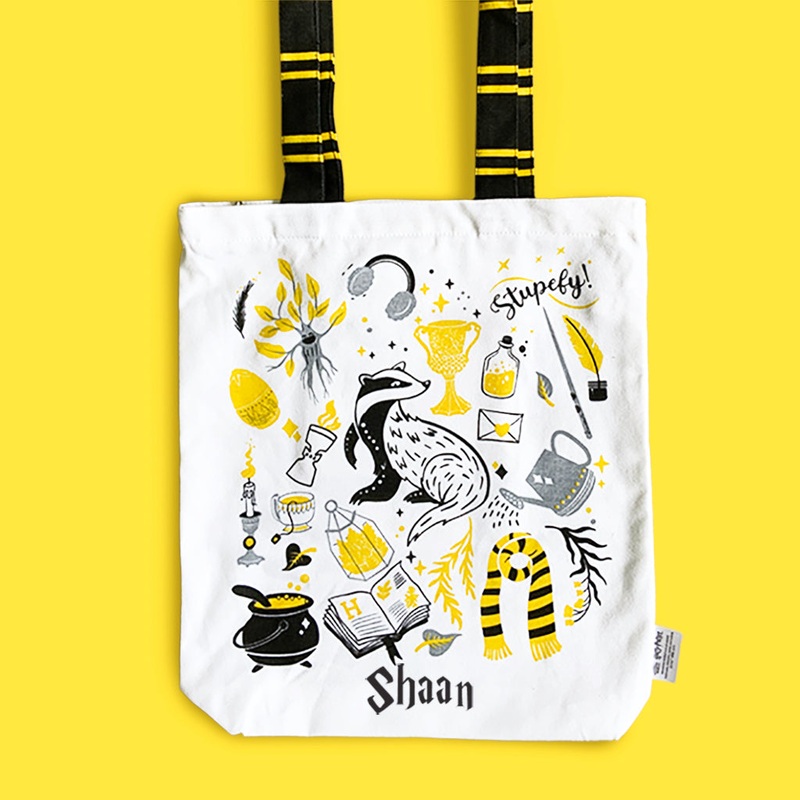 Reusable Eco Friendly Canvas Tote Bag with Zippered Closure Front Back Illustrations – Official Harry Potter – Hufflepuff
