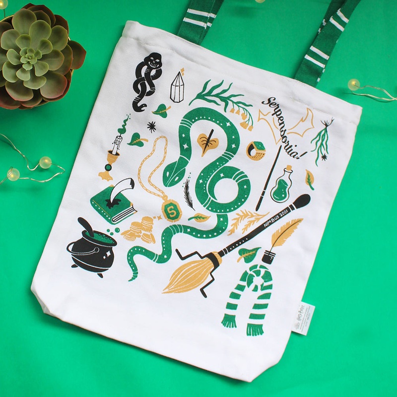 Reusable Eco Friendly Canvas Tote Bag with Zippered Closure Front Back Illustrations – Official Harry Potter – Slytherin