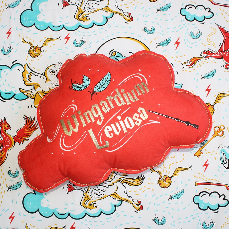 Shaped Cushion – Official Harry Potter Wingardium Leviosa Cloud Shape Cushion