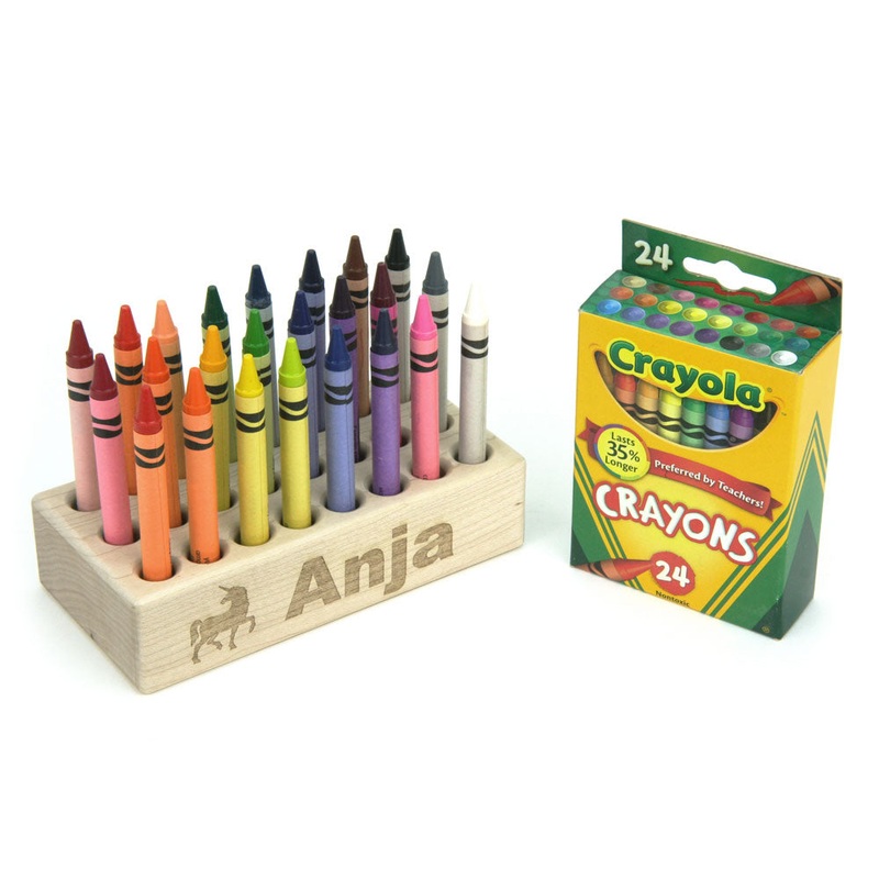 Personalized Maple Crayon Holder Gift Set